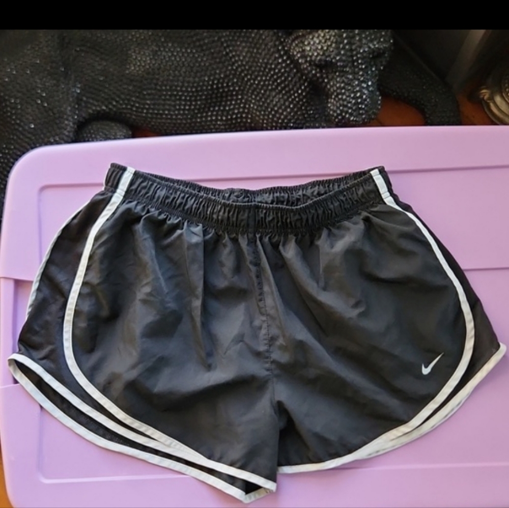 NIKE Active Shorts